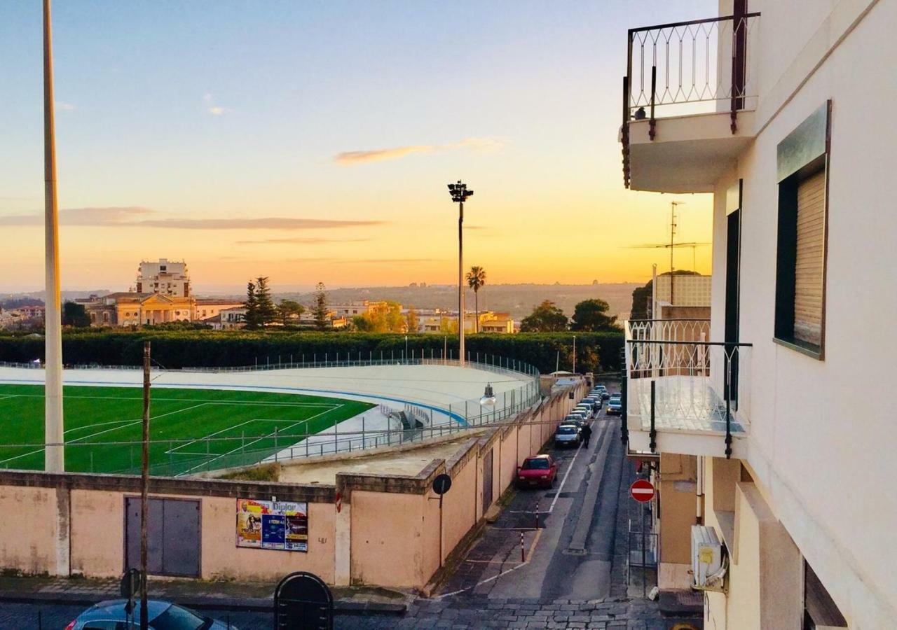 Apartamento The Stone Garden Noto Exterior foto