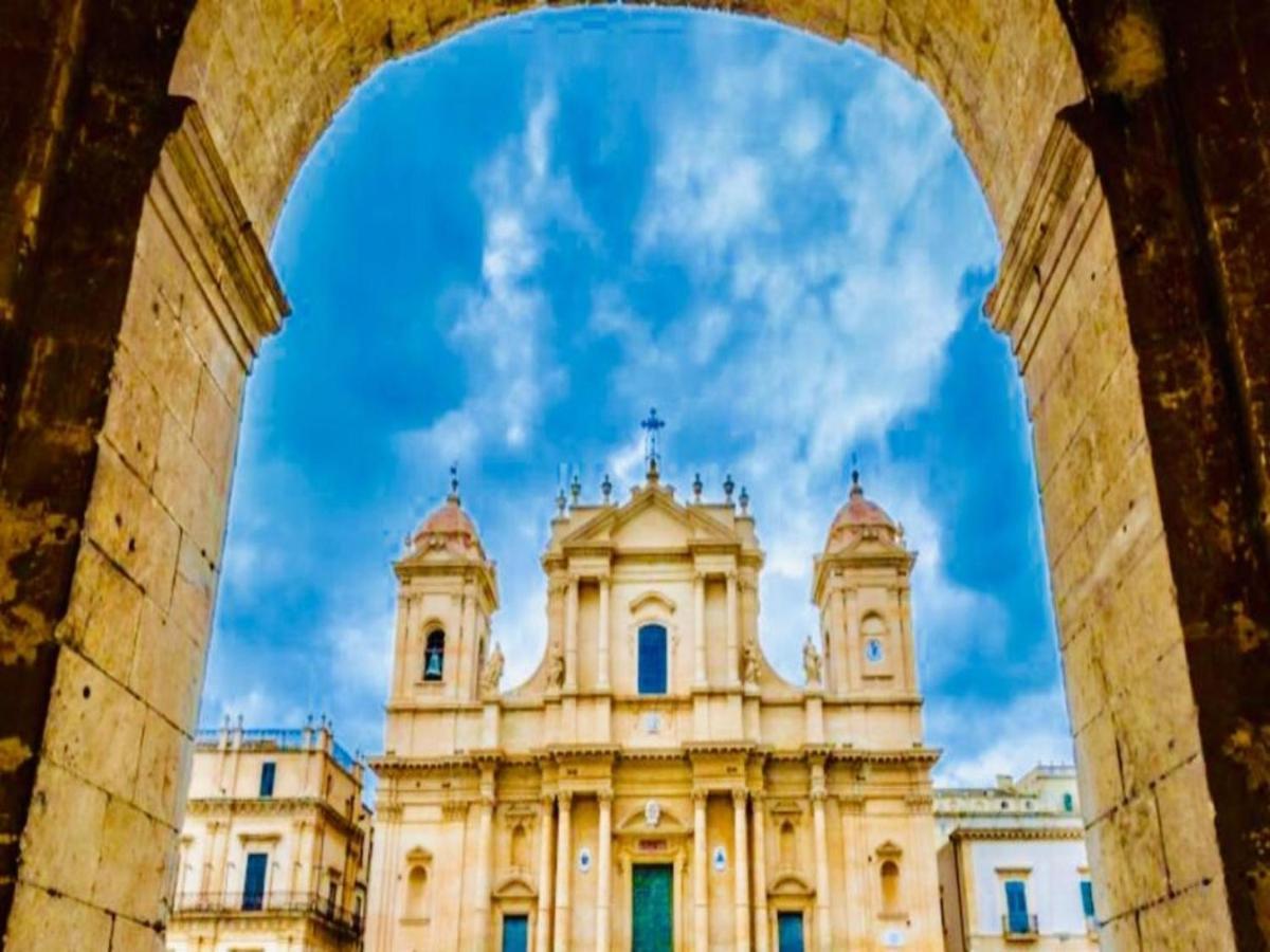 Apartamento The Stone Garden Noto Exterior foto